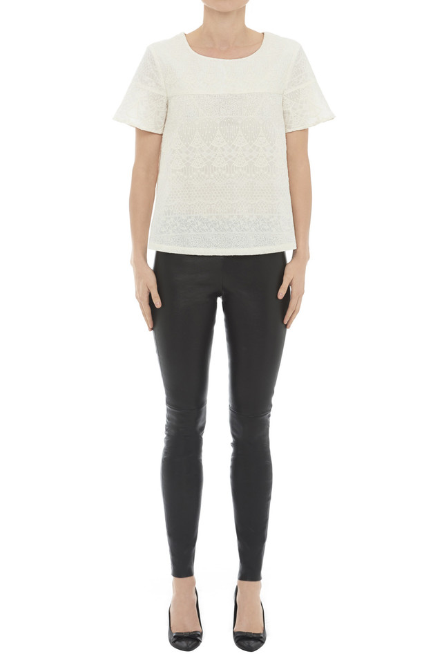 EMBROIDERED TOP