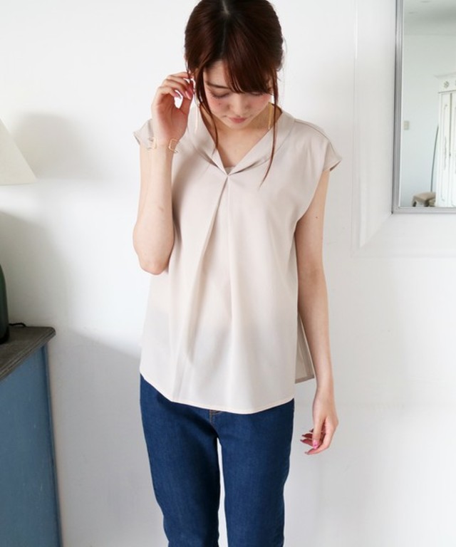 N.(N. Natural Beauty Basic) ツイストネックジョーゼットブラウス