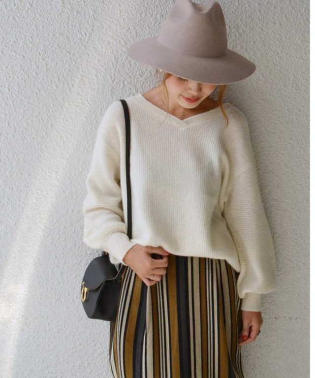 SHIPS for women フォックスパフスリーブVネック