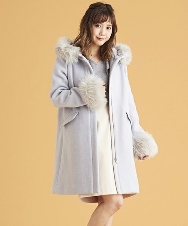 MAJESTIC LEGON ファー付フードコート