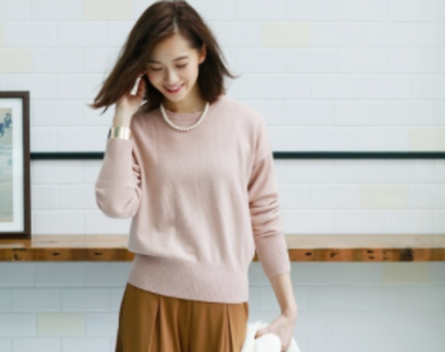 WOMEN カシミヤクルーネックセーター(長袖)