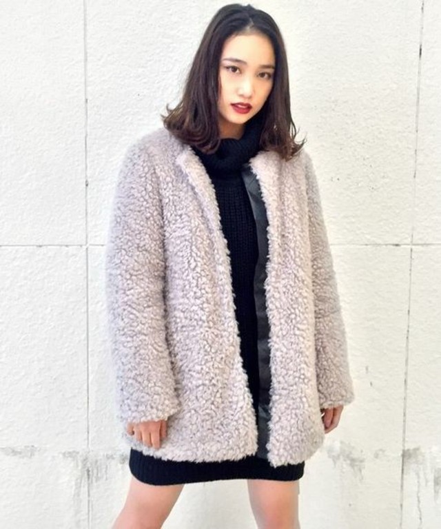 EMODA フェイクファー ボリュームコート