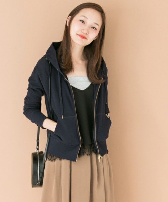 URBAN RESEARCH ZIPパーカー