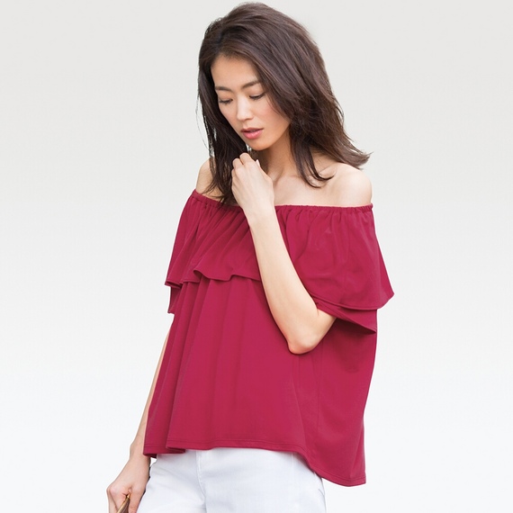 UNIQLO 2WAYラッフルオフショルダーT