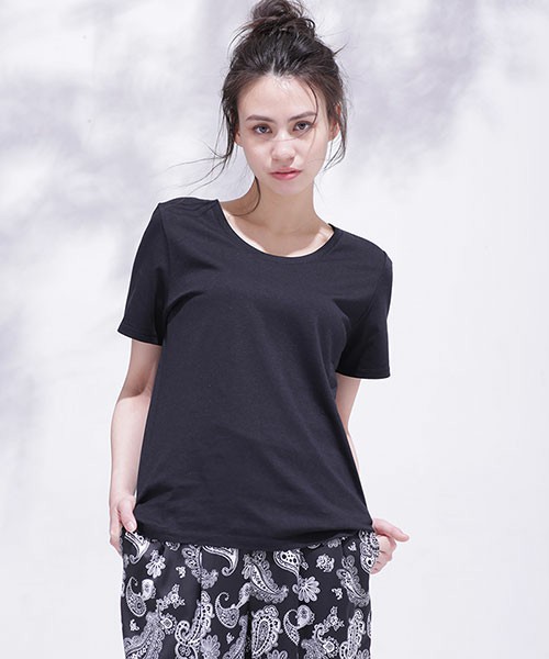 Anti Soaked Uneck T