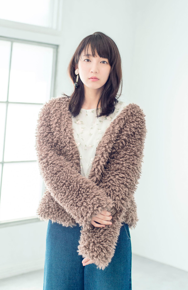 <吉岡里帆さんコラボ>プードルフェイクファーコート