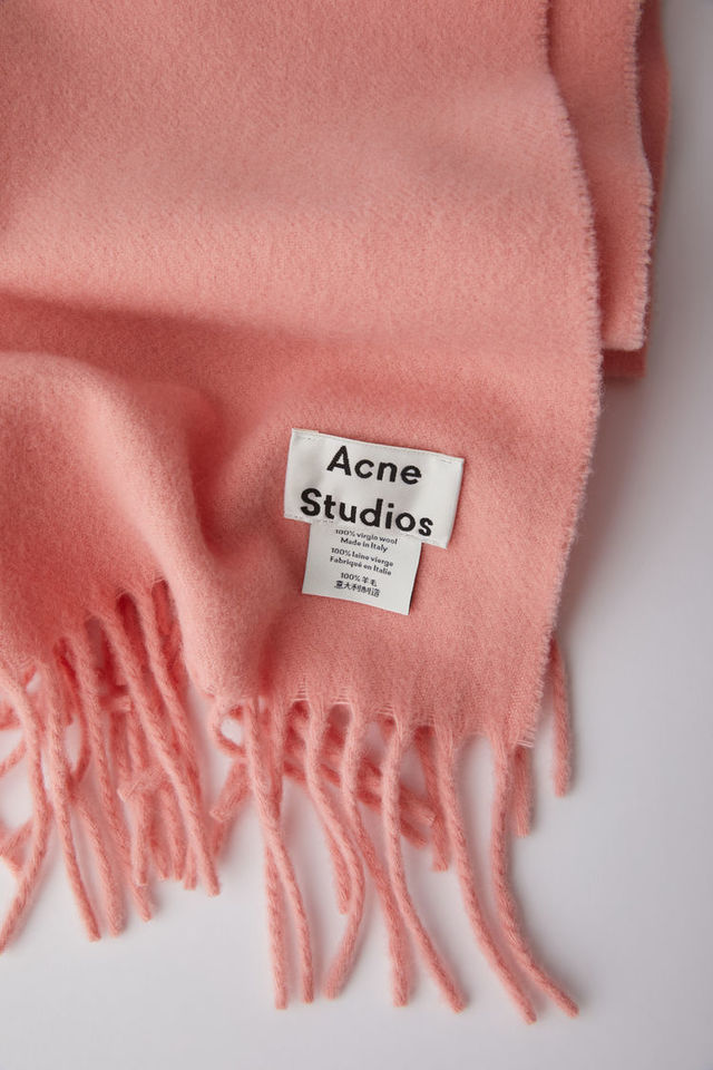 Canada pale pink