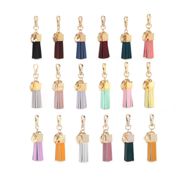 SQUARE TASSEL
