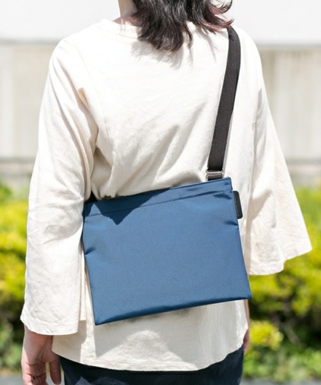 SUNNY DAY SHOULDER S サコッシュ