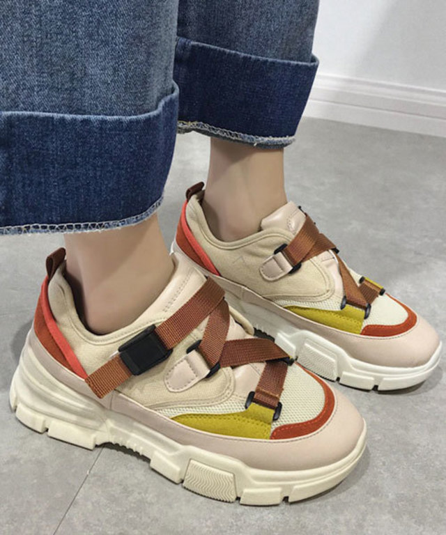 Belted Dad Sneaker