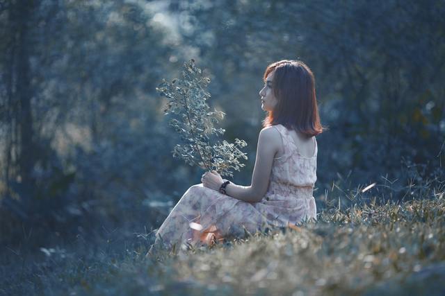 Photo by Larm Rmah / Unsplash