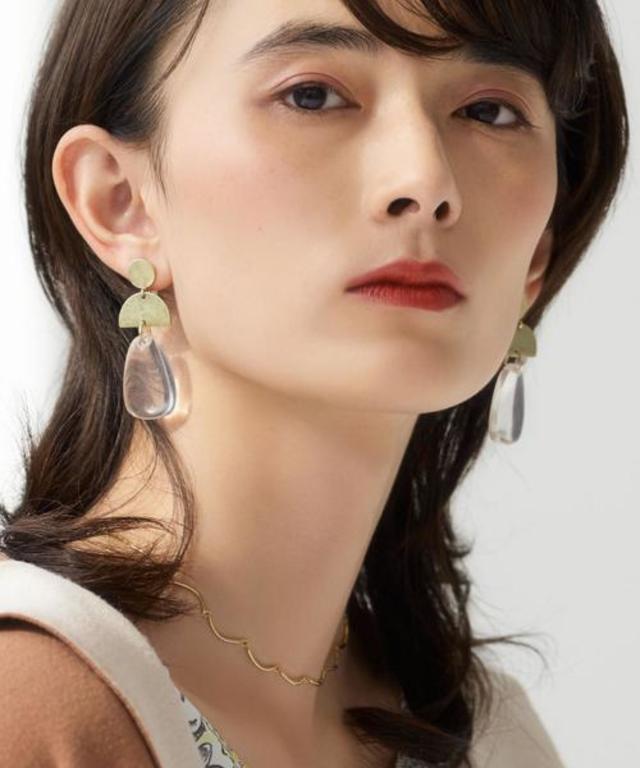 クリアパーツ&メタルプレートピアス