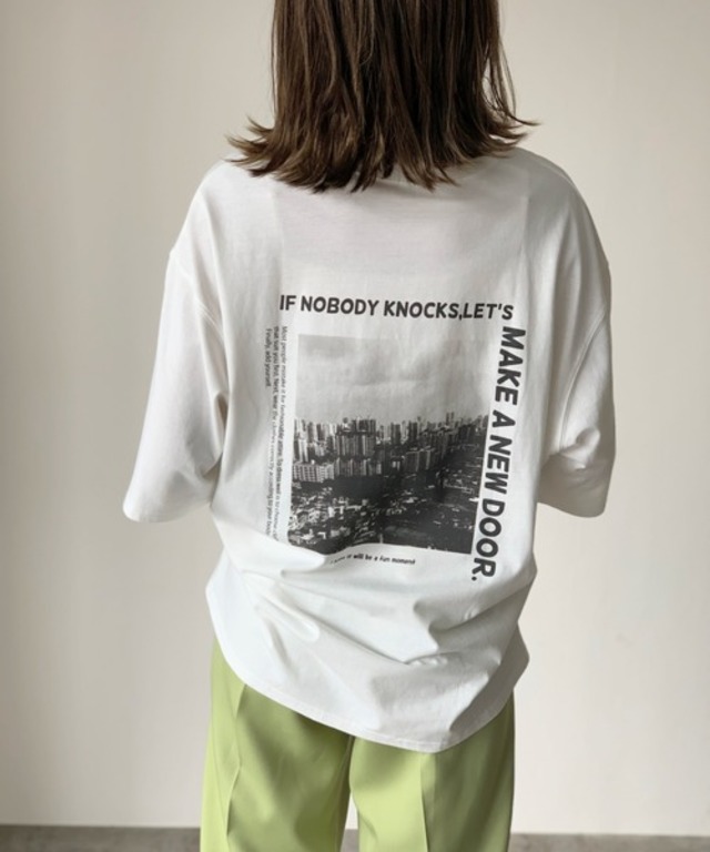 ビルフォト&ロゴバックプリントTシャツ