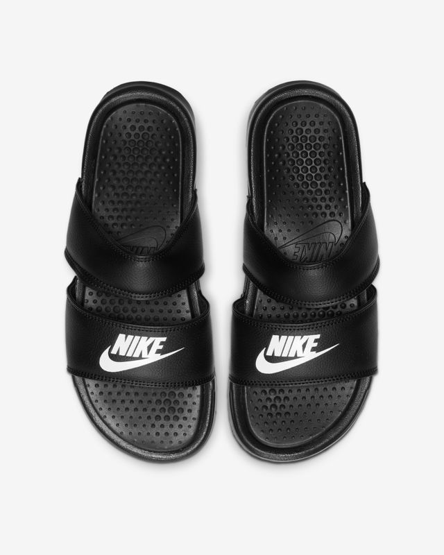 ナイキ ベナッシ デュオ ウルトラ