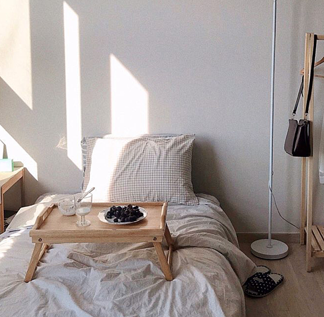 LOW LEG WOOD PLATE
