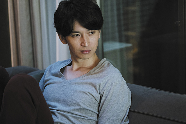 ©水城せとな・小学館/映画「窮鼠はチーズの夢を見る」製作委員会