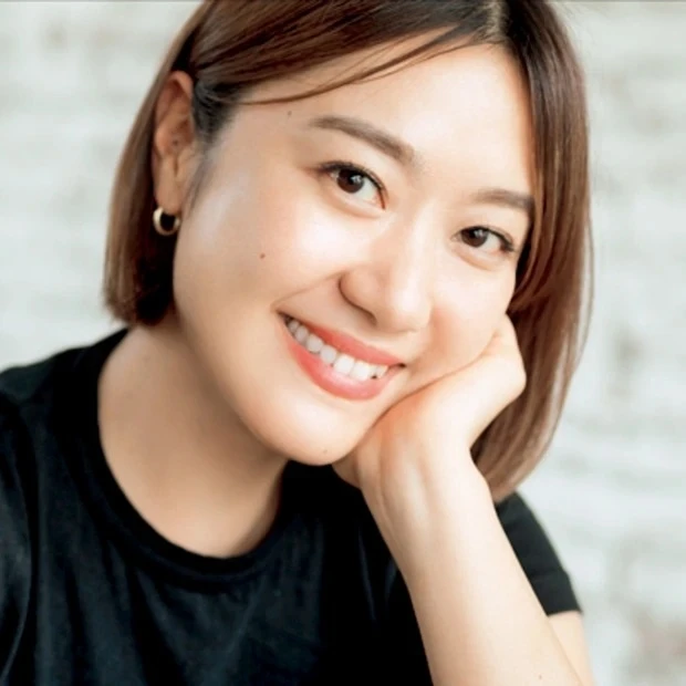 中山友恵