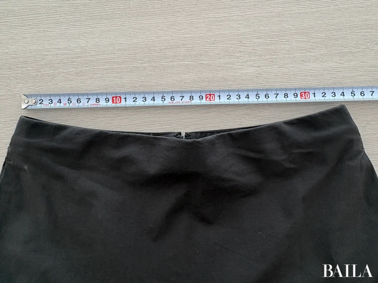 ウエスト：約34cm