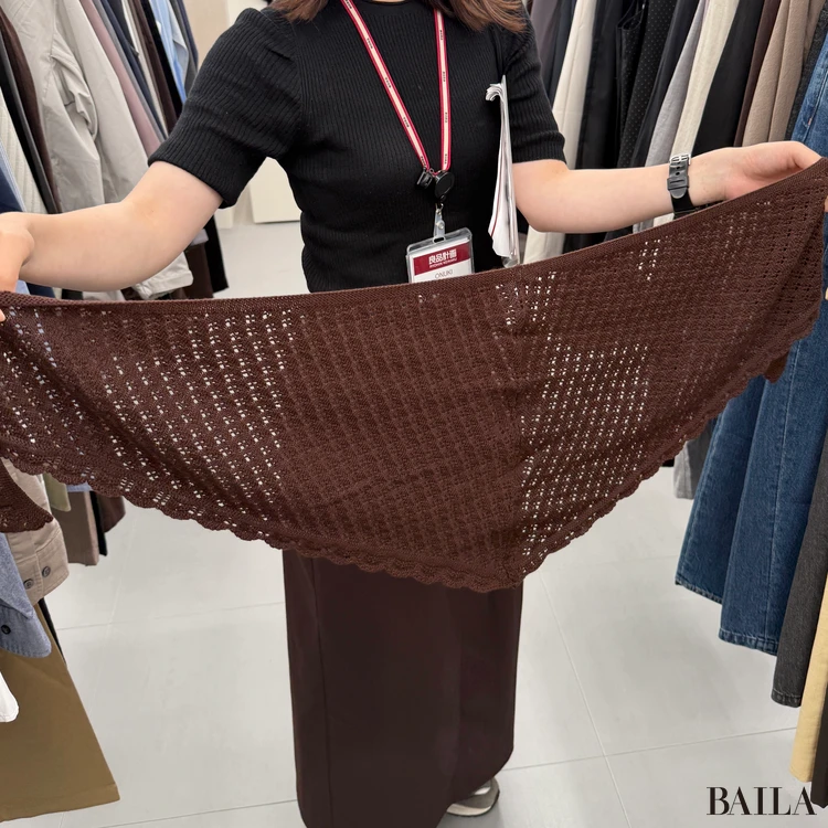 無印良品　なめらかリブ透かし編み ストール