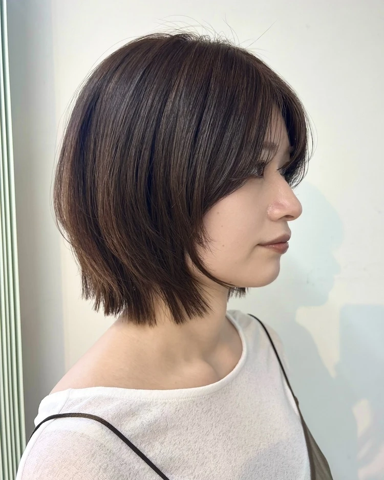 小顔くびれレイヤーボブ サイド