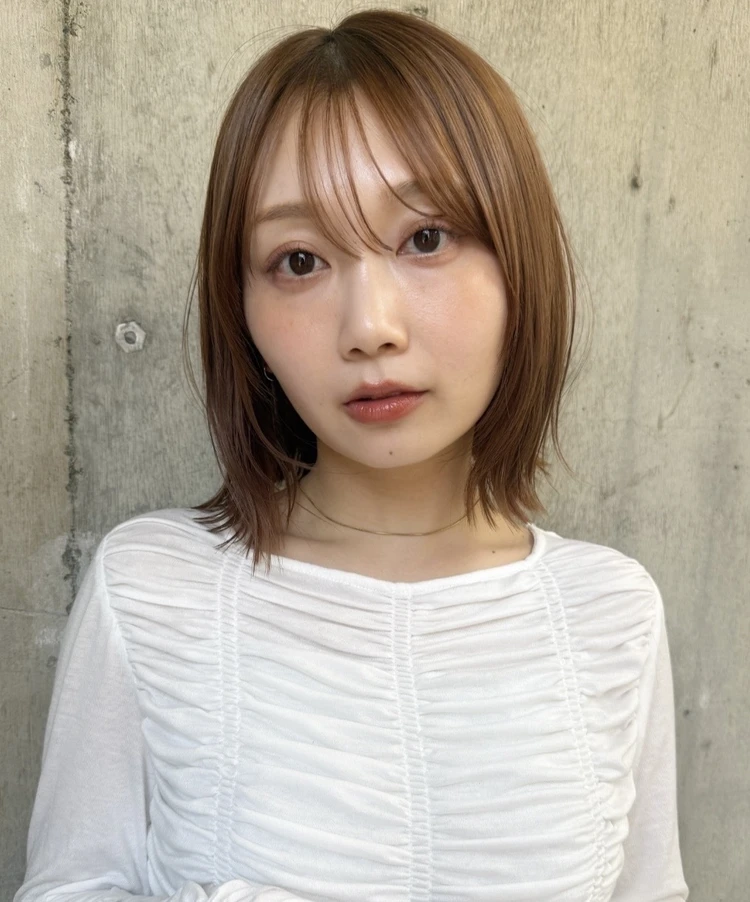 ニュアンスくびれボブ 正面