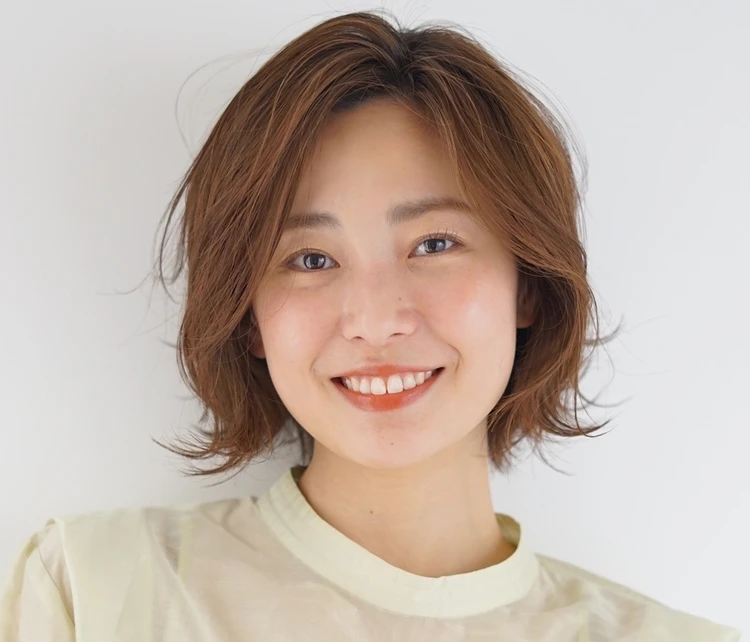 抜け感パーマボブ 正面