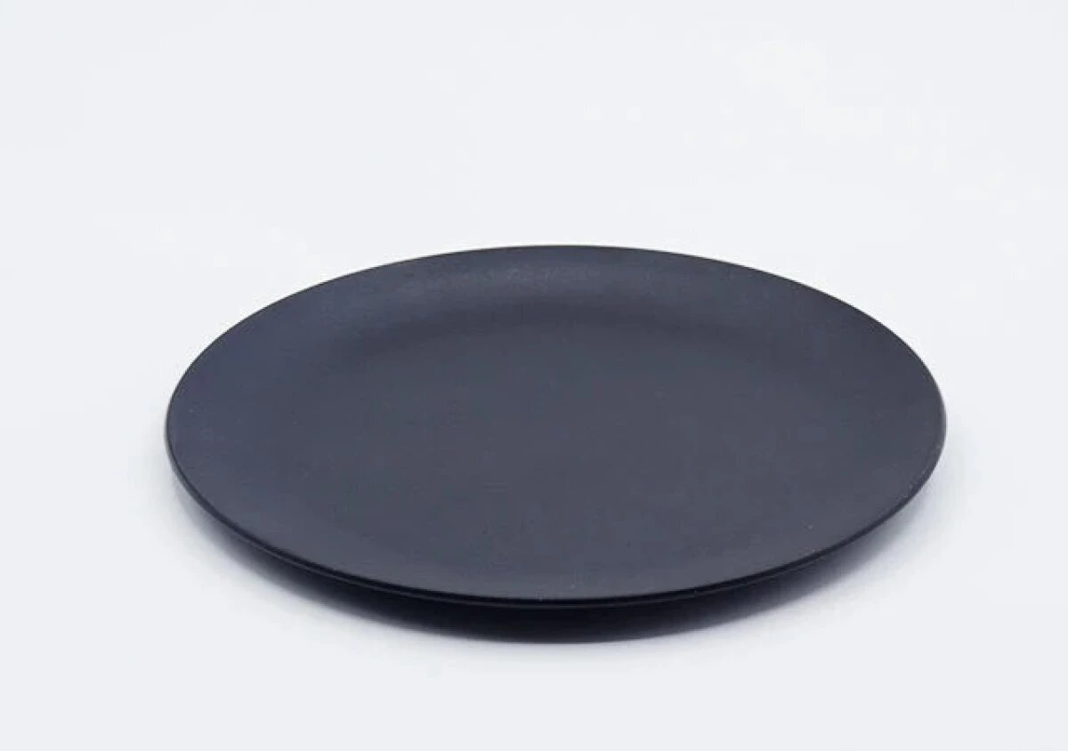 ダイソー　深月レンジ食器（丸皿、21cm、黒）