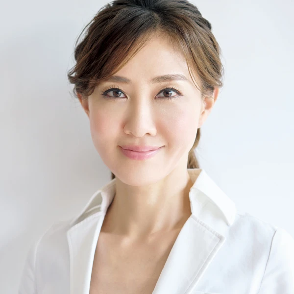 貴子