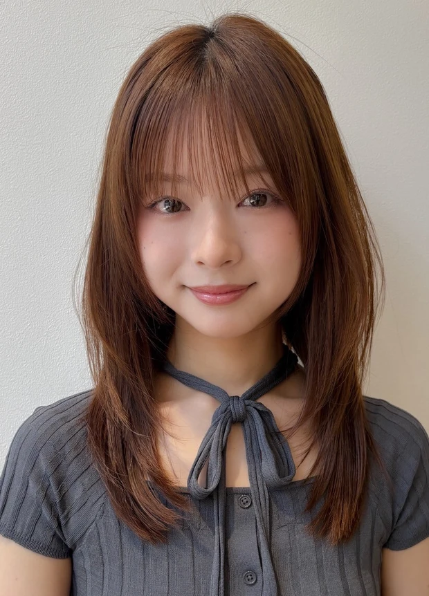 夏におすすめの髪型 ヘアスタイル ひし形シルエットの内巻きミディアムレイヤー