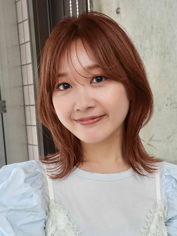 夏におすすめの髪型 ヘアスタイル ふんわりミディアムレイヤー