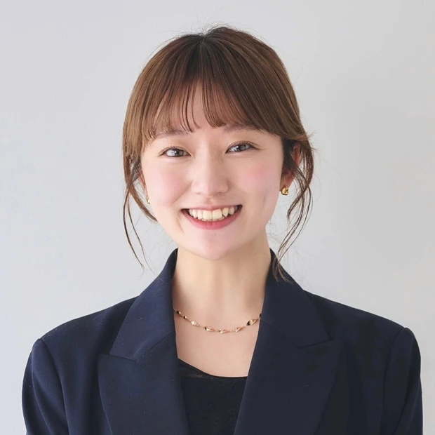進藤あゆ美