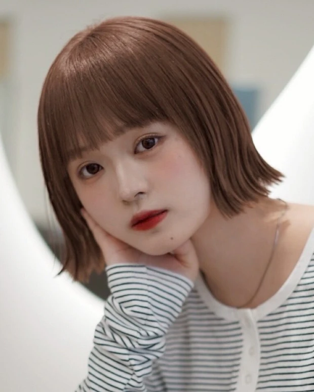 ヘアカタログ ボブ ボブヘア 前髪あり 正面 ワイドバング