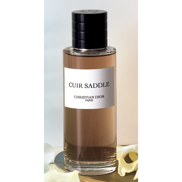 夏　香水　おすすめ　DIOR　ラ コレクシオン プリヴェ クリスチャン ディオール キュイール サドル オードゥ パルファン