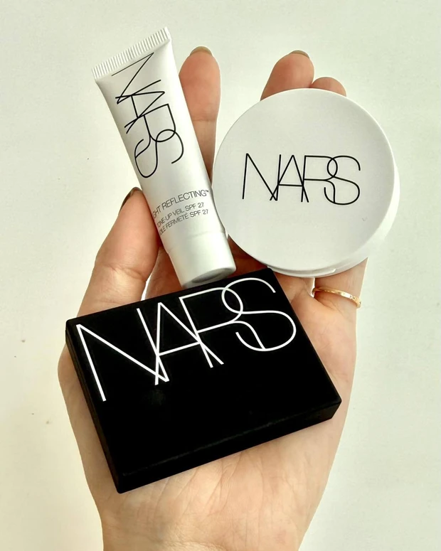 NARS ミニ ライトリフレクティング スターター セット