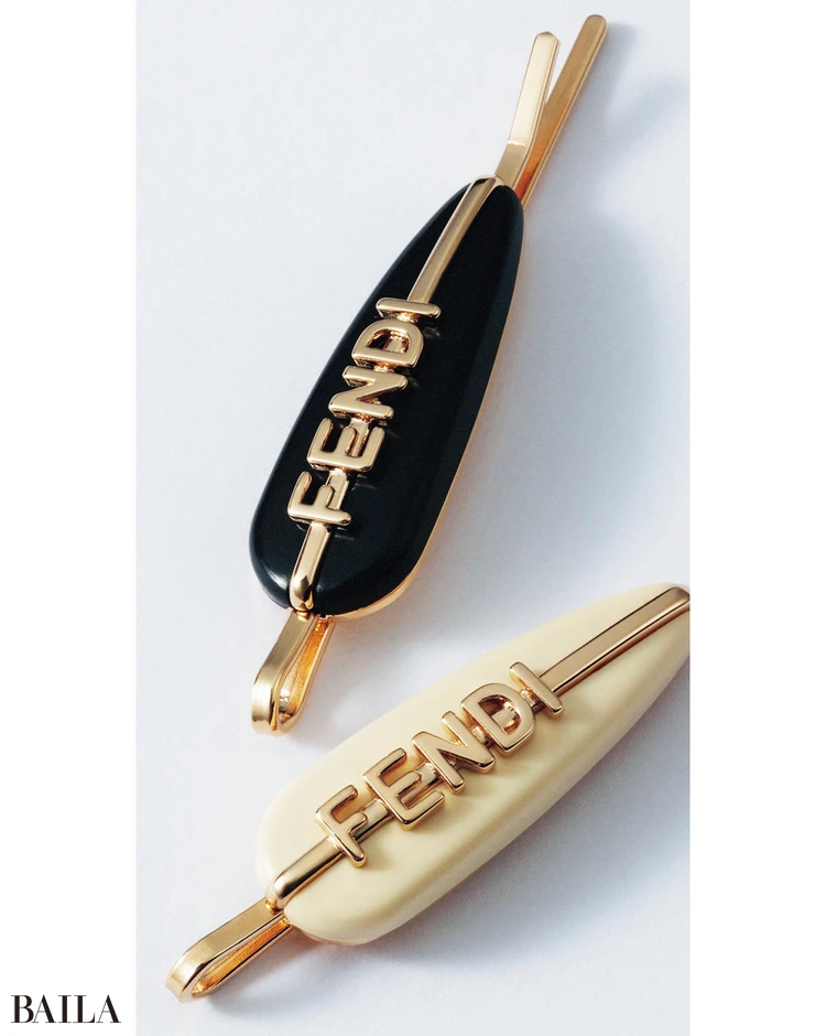 FENDIのヘアクリップ