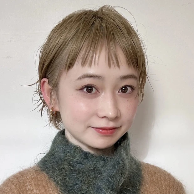 山本 茜