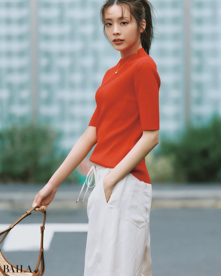 貴島明日香　ニットコーデコーデ