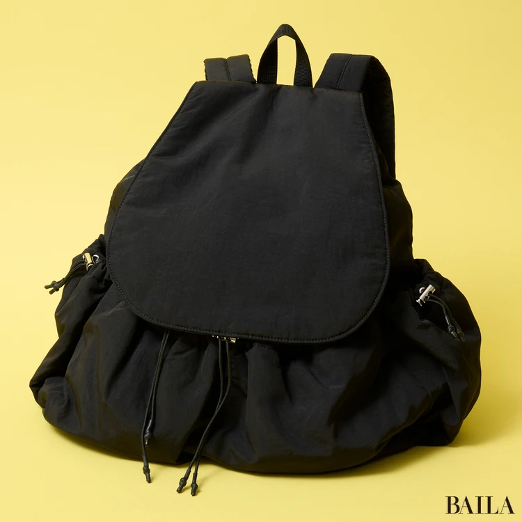 インディヴィ ギャザーフォルムリュック ¥6930