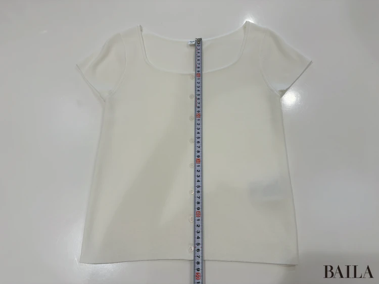 着丈（背中側首もとから）：約47.5cm