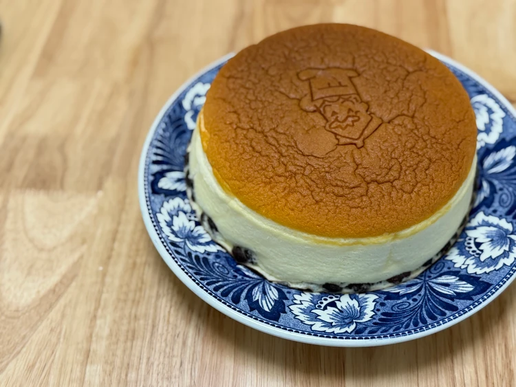 【大阪スイーツ】りくろーおじさんのチーズケーキ