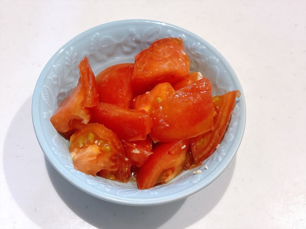 できあがった「やみつきトマト」