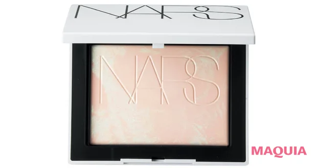 NARS ライトリフレクティング プリズマティックパウダー プレスト 05697