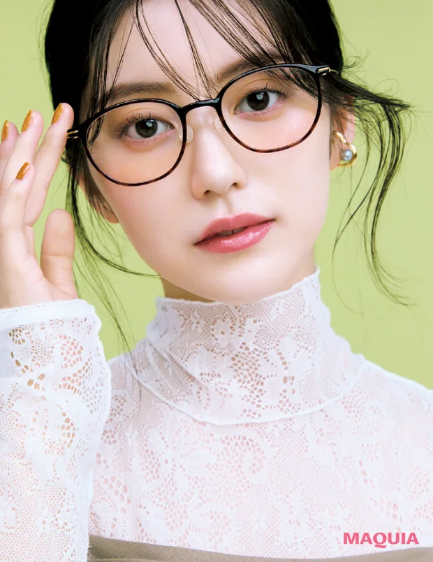 メガネメイク　美容メガネ