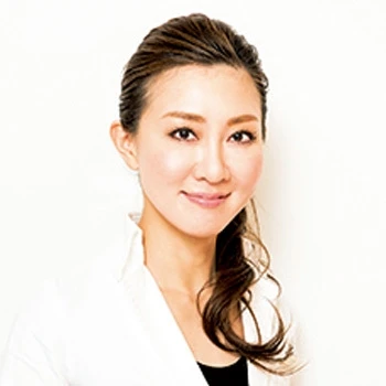 貴子